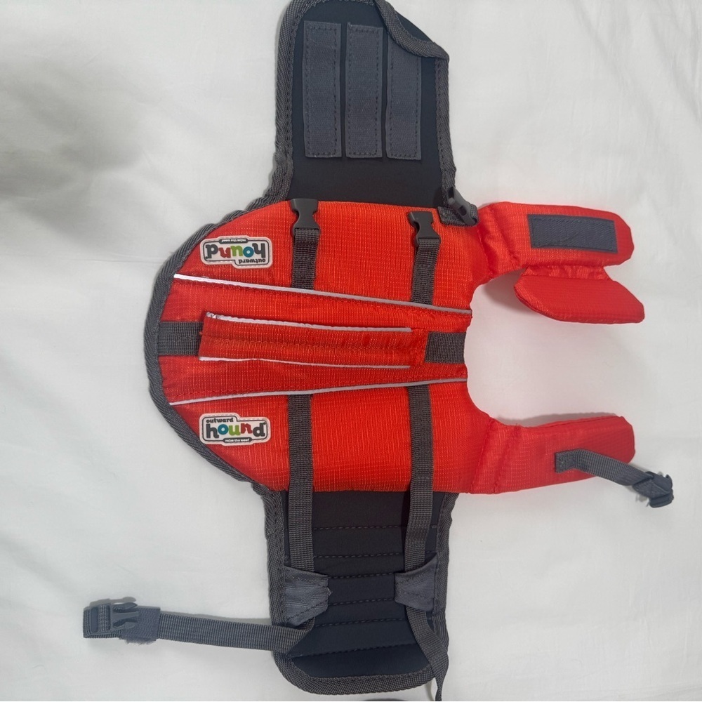 2 outward hound rip stop dog life jackets extra small